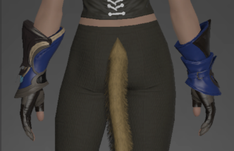 Serpentskin Bracers of Scouting rear.png