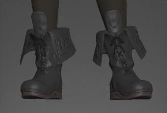 Falconer's Boots front.png