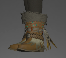 Fur-lined Saurian Boots side.png