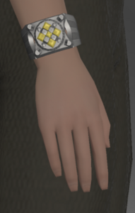 Heliodor Bracelet side.png