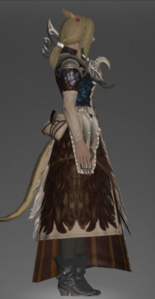 Parrotbeak Coat right side.png