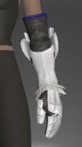 Valor Gauntlets front.png