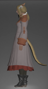 Aetherial Felt Robe side.png