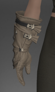 Qarn Gloves rear.png